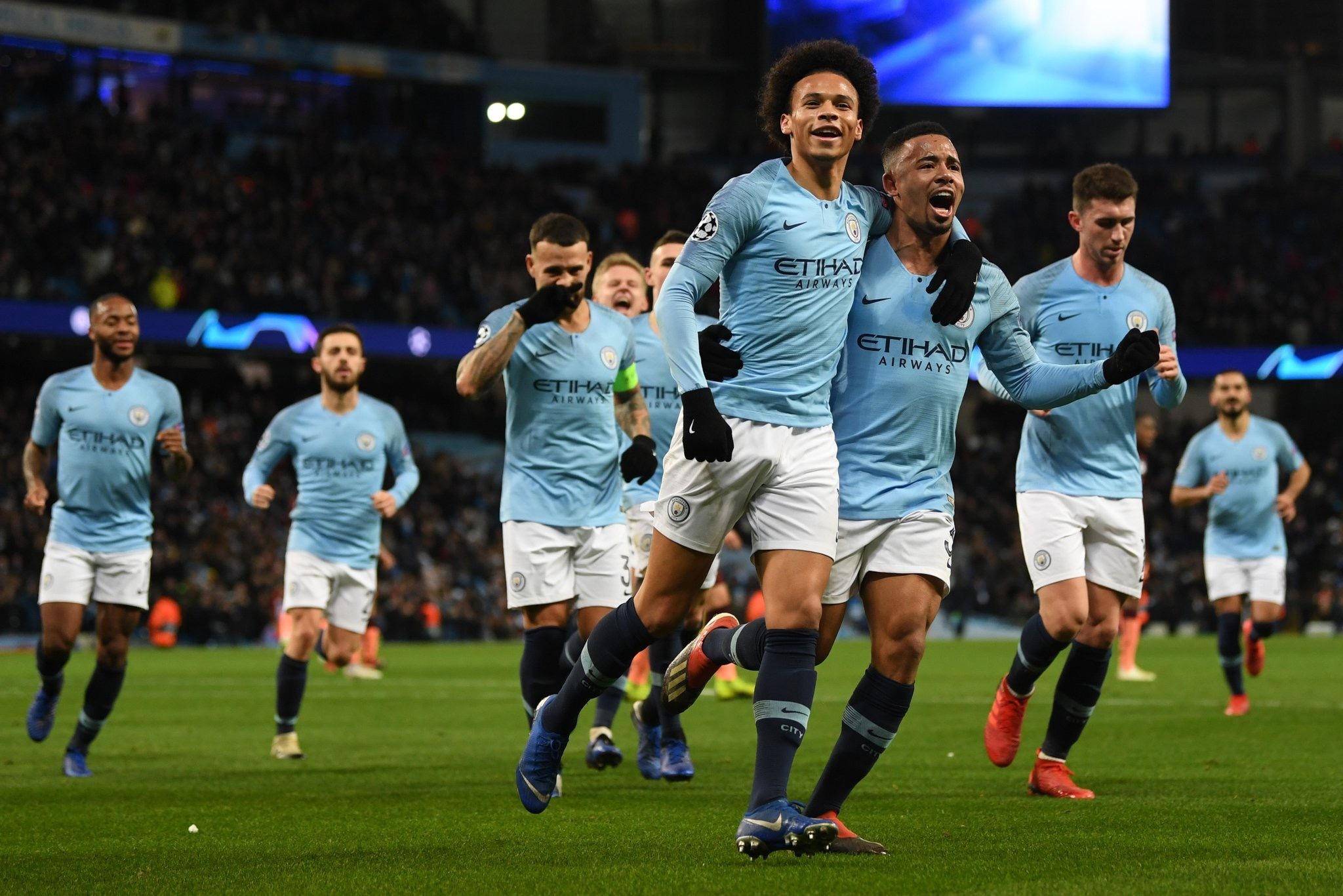 锋以强大的 锋以强大的